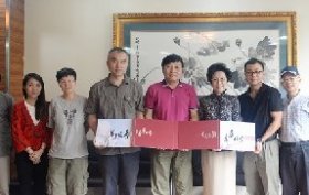 中国社会科学院研究生院40周年校庆纪念画册《春华秋实 英杰俊彦》第五次编辑