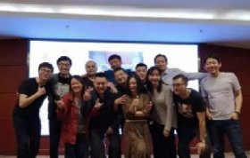 人大女王金融硕士2017级毕业典礼暨2018级开学典礼