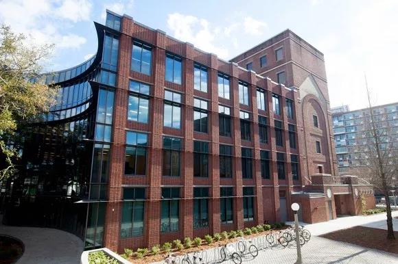 中国社会科学院-美国杜兰大学MFIN金融管理硕士学员构成