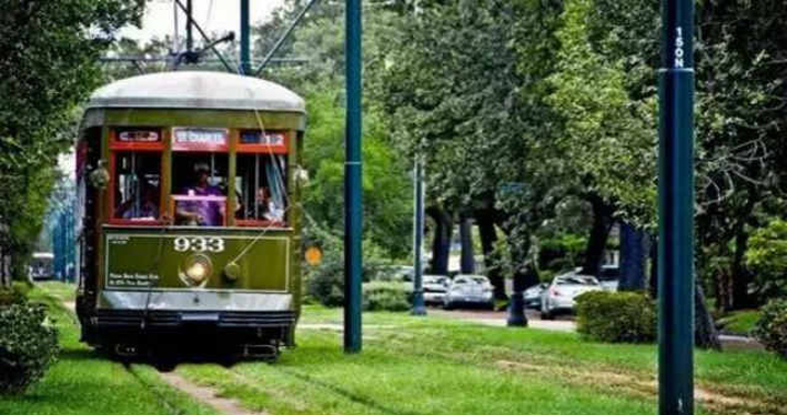 2020春运回家的车票抢到了，而学习这趟列车的票依旧紧张