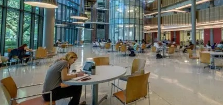 在北京开班的中外合作办学硕士-社科院杜兰金融管理硕士