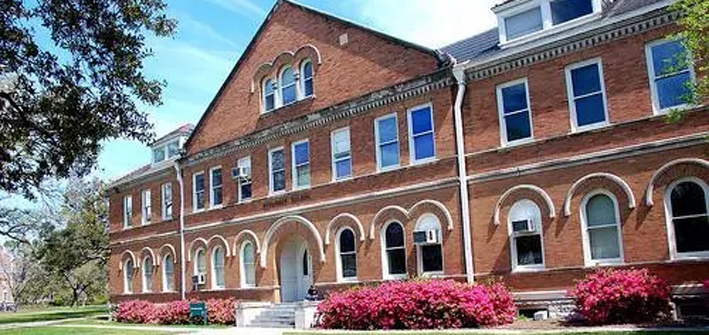 曾经备战高考，如今备战中国社科院与美国杜兰大学金融管理硕士入学面试