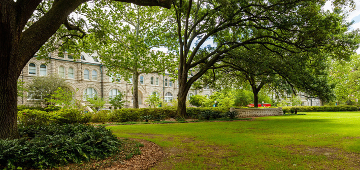 如此完美，如此震撼，轰动中美两国的社科院与杜兰大学金融管理硕士项目到底