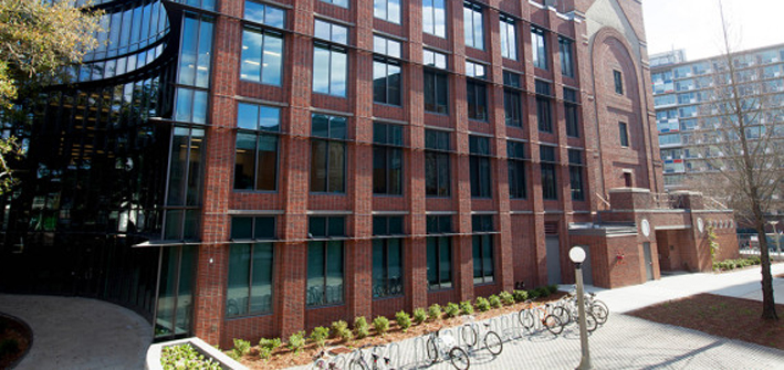 中国社科院-美国杜兰大学 金融管理硕士（MFIN)