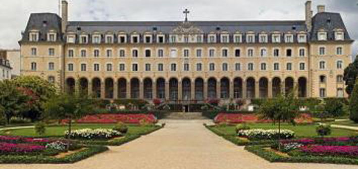 北京邮电大学-法国里昂商学院GEMBA